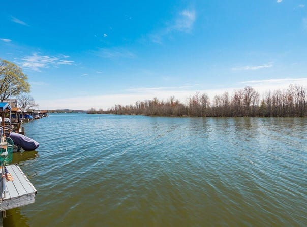 29 Misty Lane, Buckeye Lake, OH 43008