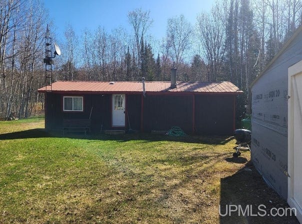 573 Gibbs City, Iron River, MI 49935