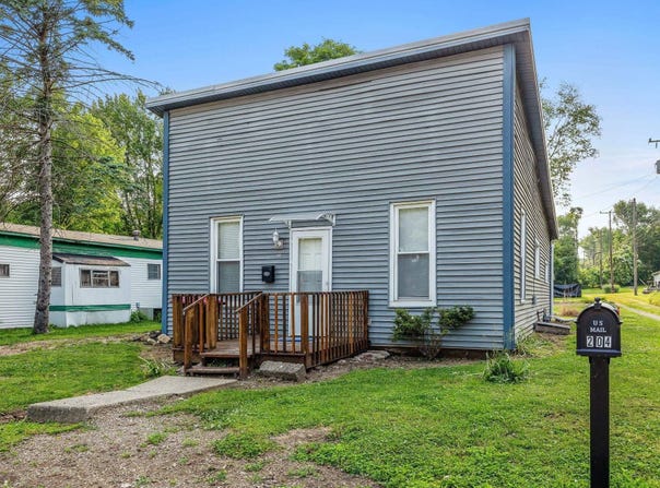 204 N West Street, Attica, IN 47918