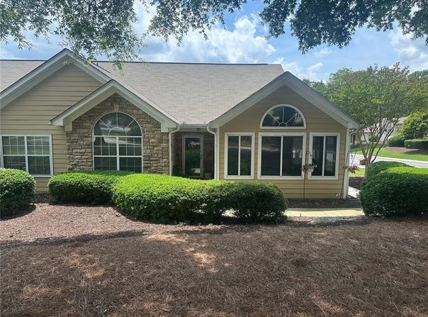 2191 Rockbridge Road, Stone Mountain, GA 30087