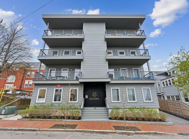 130 Morning Street, Portland, ME 04101