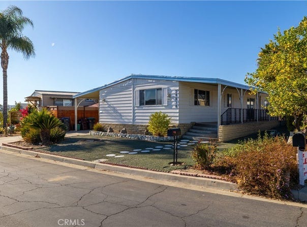 28810 Calle De La Paz, Murrieta, CA 92563