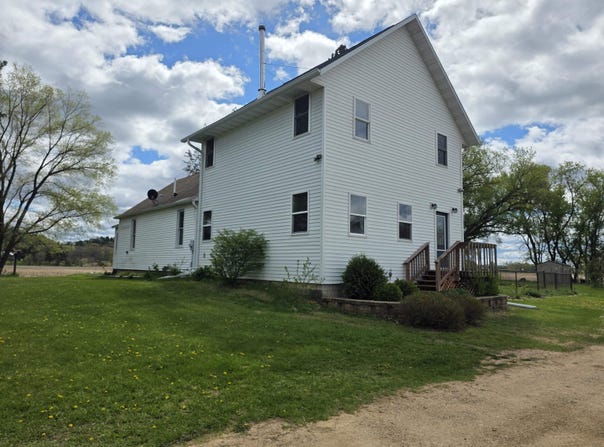 W6581 Meyer Road, New Lisbon, WI 53950