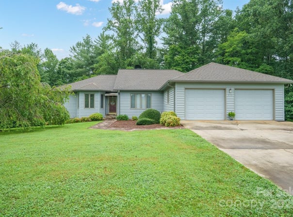 3730 Rabbits Run Place, Lenoir, NC 28645