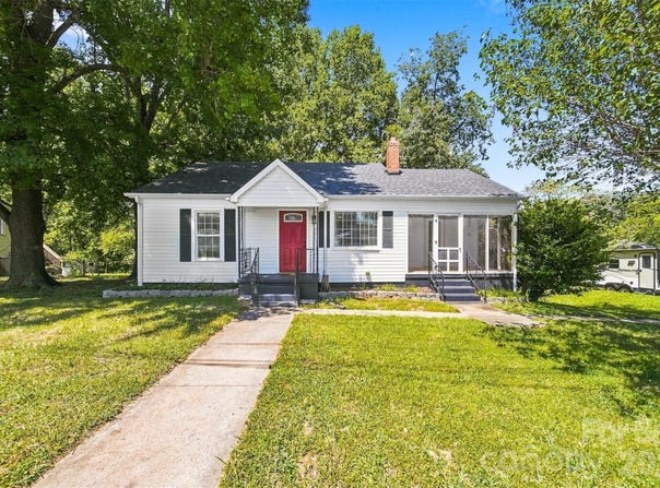 3226 Anderson Street, Claremont, NC 28610