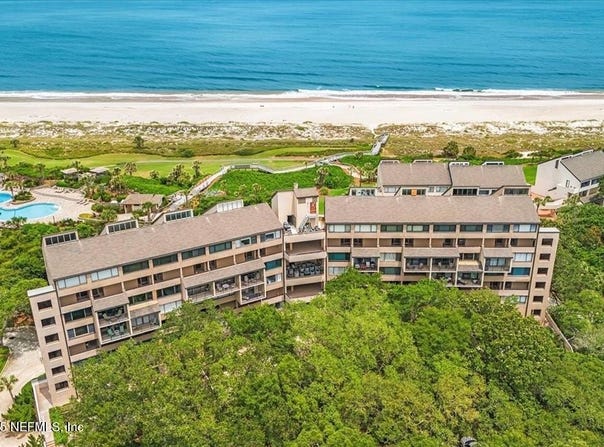 1122 BEACH WALKER Road, Fernandina Beach, FL 32034