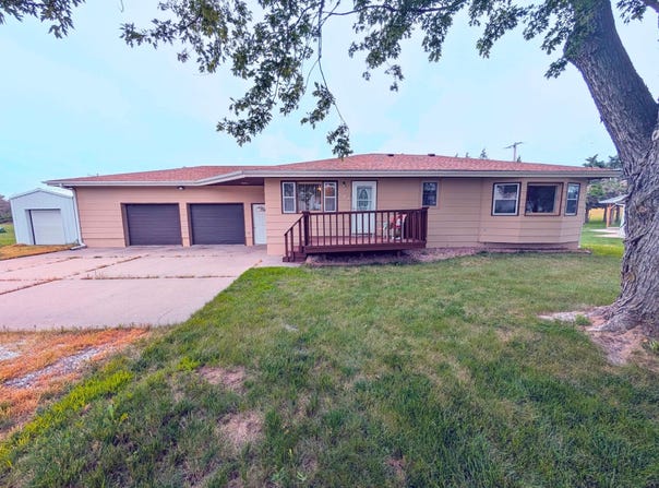 700 W Omaha St, Crofton, NE 68730