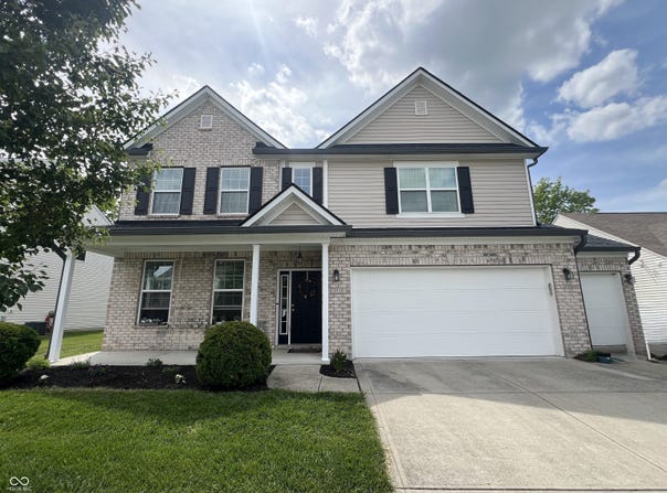 1518 Valdarno Drive, Greenwood, IN 46143