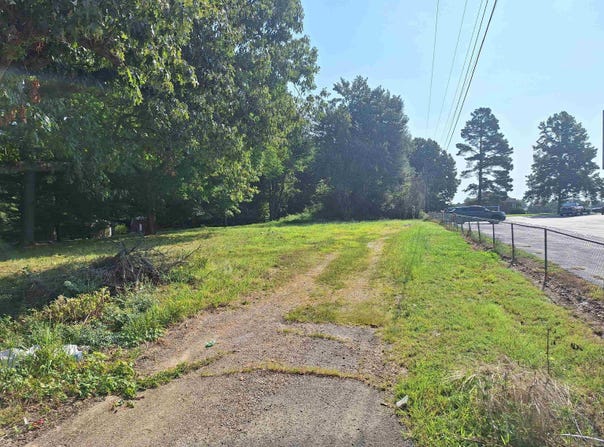 803 Morrow Avenue, Dresden, TN 38225