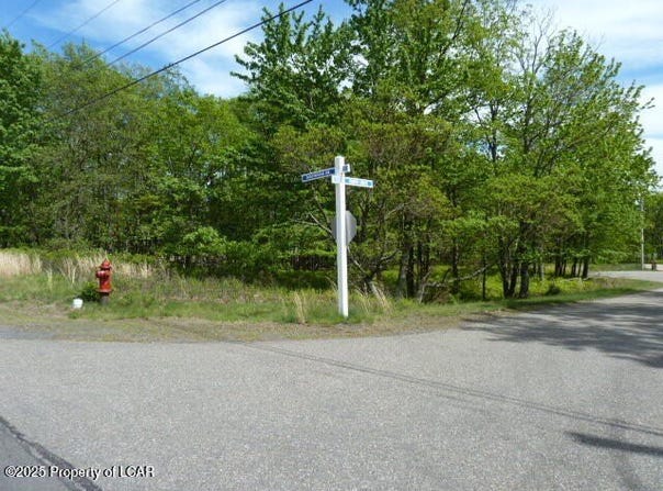 ER-153 Indigo Circle, Hazleton, PA 18202