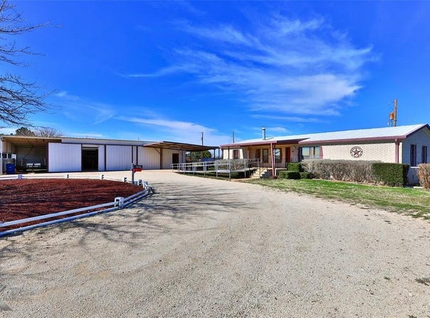 3064 Fm 1082, Hawley, TX 79525