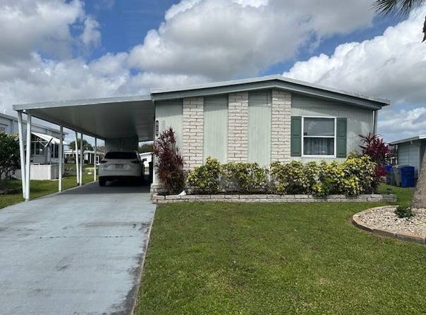 7000 20th St, Vero Beach, FL 32966
