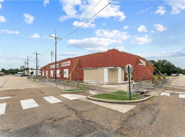 300 N CATE Street, Hammond, LA 70401