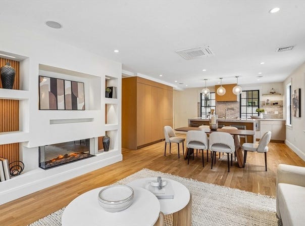 11 Mt Auburn St, Cambridge, MA 02138