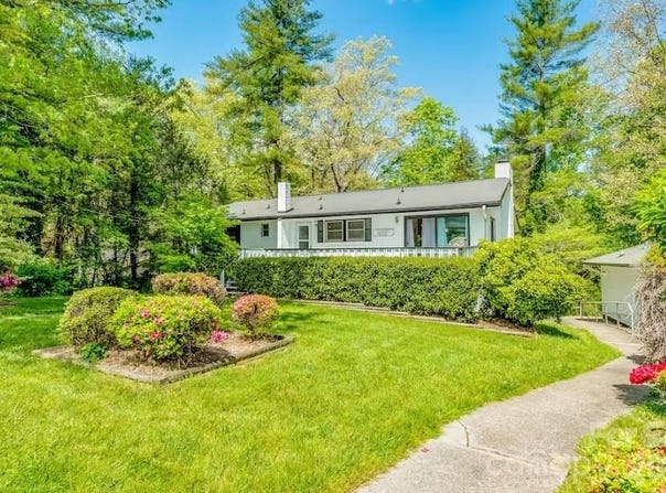 115 Old Mill Road, Flat Rock, NC 28731