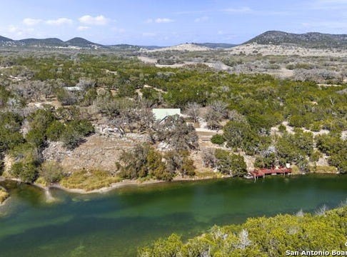 668 Indian Mound, Tarpley, TX 78883