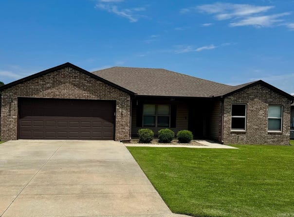 207 Gavin Drive, Paragould, AR 72450