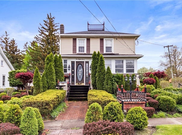 187 Clark Street, Canandaigua City, NY 14424