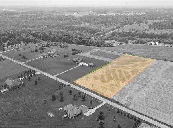 Brungard Road, New Middletown, OH 44442