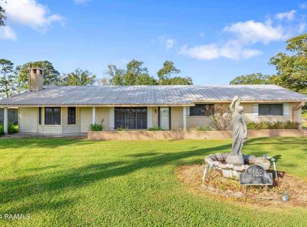 5162 Bridge Street, St. Martinville, LA 70582