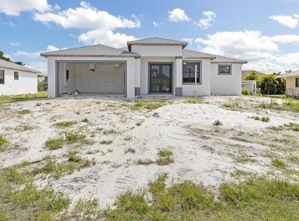 3304 GLENCOVE STREET, PORT CHARLOTTE, FL 33980