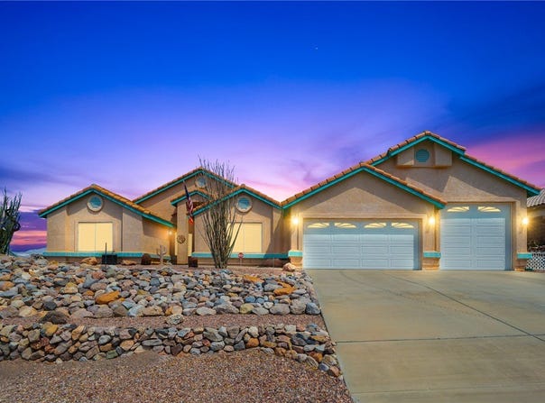 3467 Warren Court, Bullhead City, AZ 86429
