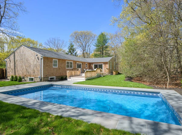 7 Carlisle Lane, Sag Harbor, NY 11963
