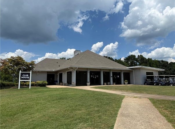 2001 COUNTRY CLUB Road, LANETT, AL 36863