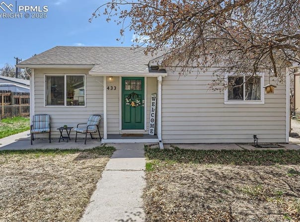 2433 E Monument Street, Colorado Springs, CO 80909