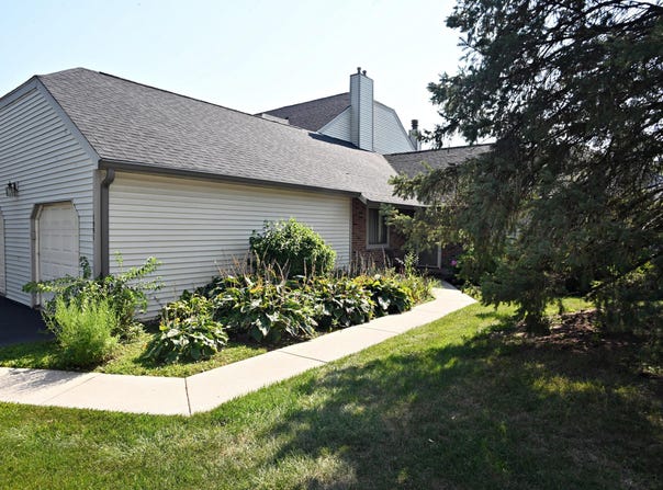 1951 David Drive, Chesterton, IN 46304