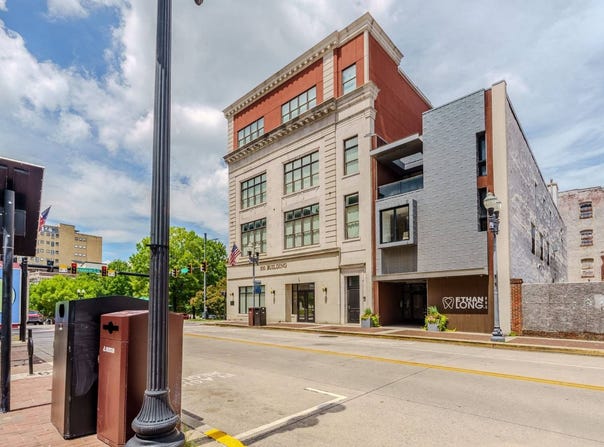 300 Gay St, Knoxville, TN 37902