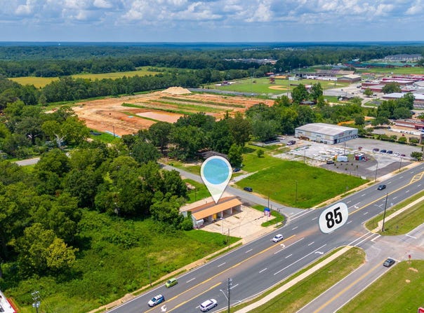 1202 N Ferdon Boulevard, Crestview, FL 32536