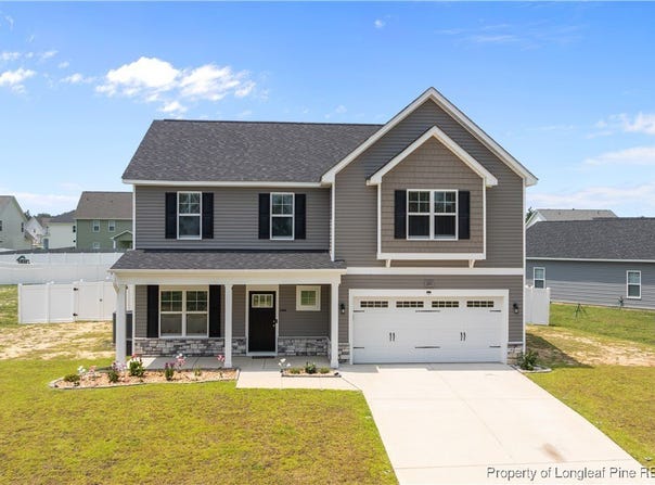 283 Leach Creek Drive, Raeford, NC 28376