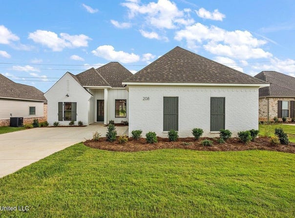 208 Azure Drive, Canton, MS 39046