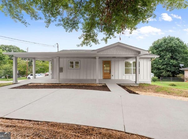 3604 E BOLDING, Flowery Branch, GA 30542