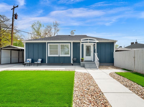 3808 S RAYMOND Ave E, South Ogden, UT 84403