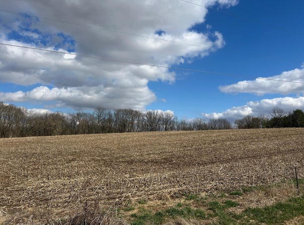 Bellview Road, FREEPORT, IL 61032