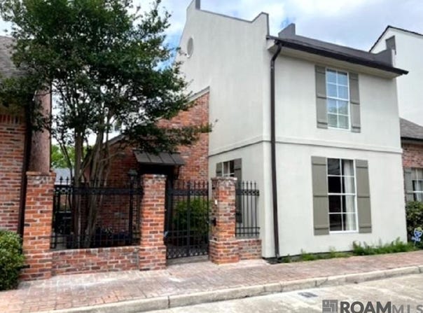 3423 Old Quarter Dr, Baton Rouge, LA 70809