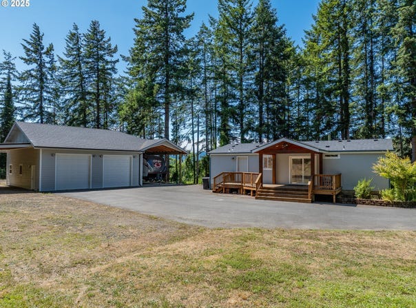 54787 LEE VALLEY RD, Coquille, OR 97423