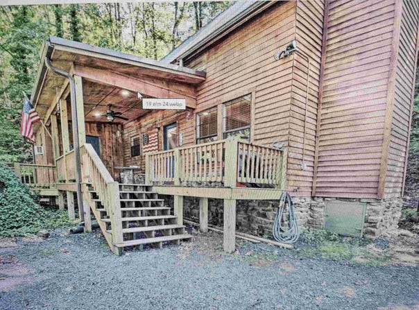 Greers Ferry, AR 72067