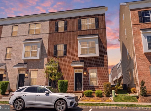 204 DOCK Street, BENSALEM, PA 19020