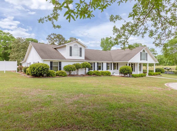 26511 Antioch Rd, Andalusia, AL 36421