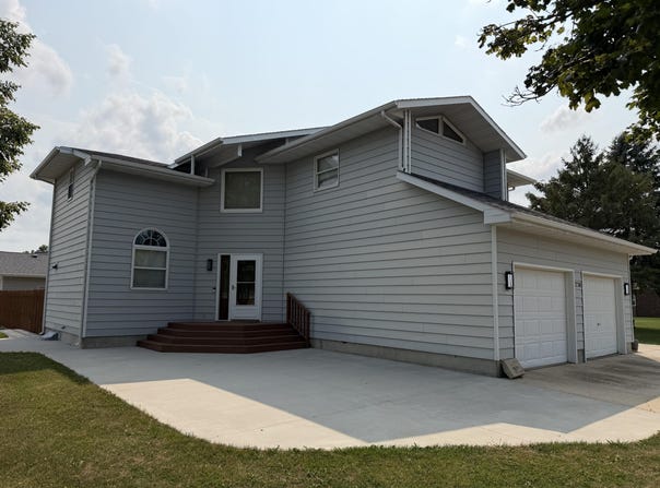 774 18th Street SE, Huron, SD 57350