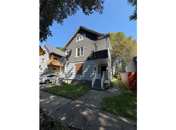 136 Glendale Park, Rochester, NY 14613
