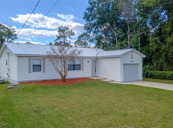 24024 DEER ROAD, ASTOR, FL 32102