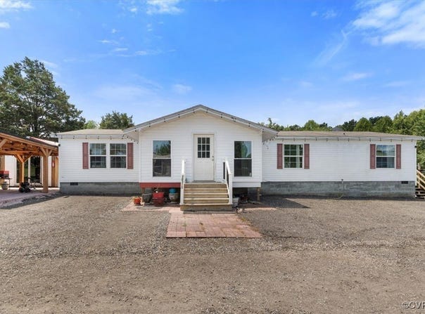 10215 Peachtree Lane, Amelia Courthouse, VA 23002