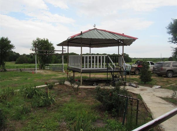 Wynnewood, OK 73098