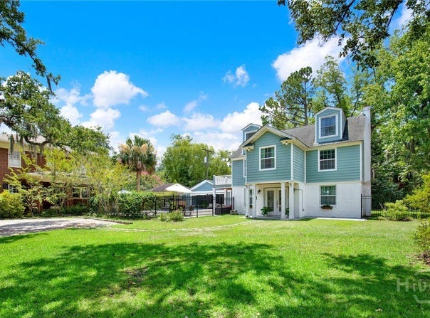635 E Victory Drive, Savannah, GA 31405