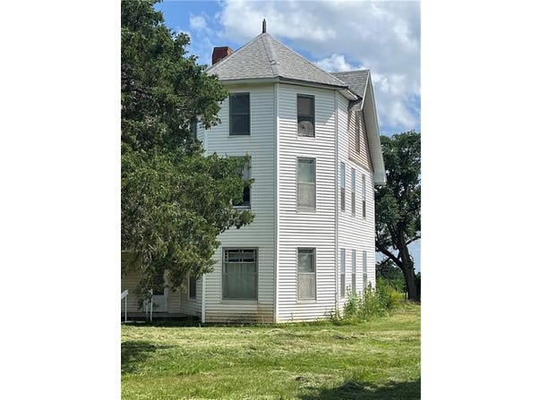 627 50th Road, Toronto, KS 66777