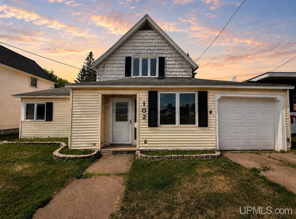 102 S Moore Street, Bessemer, MI 49911
